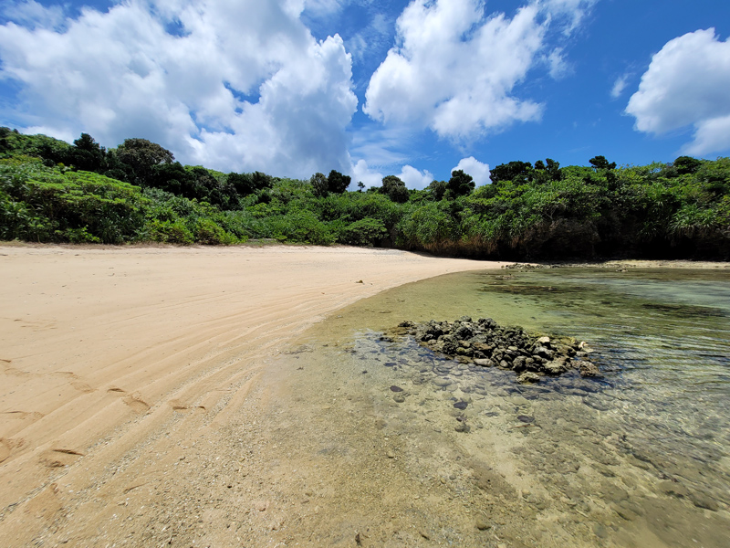 blue-cave-beach2x800.jpg