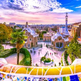 Barcelona z weekendem za 819 PLN. Loty z Katowic i 3 noclegi w hotelu