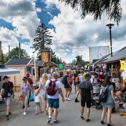 Zakopane bierze się za porządki na Gubałówce! Koniec z dzikim handlem i pstrokatymi straganami?